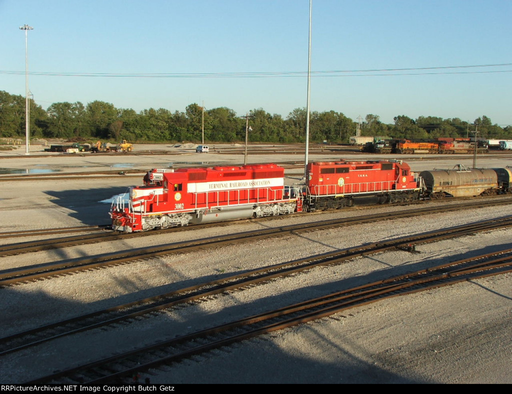 TRRA hump yard engines